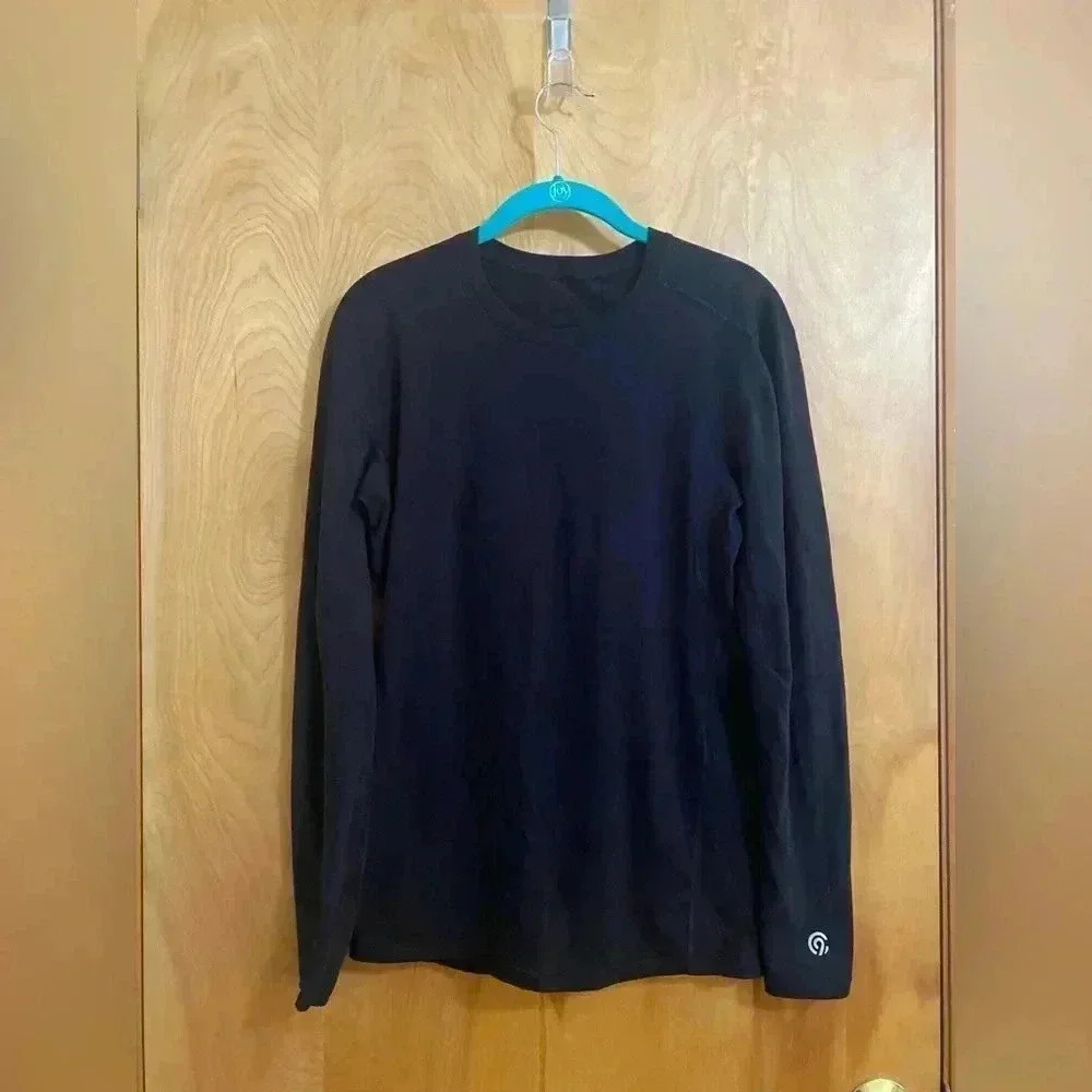 Champion Fitted Long Sleeve Black Size Medium EUC - Picture 1 of 9